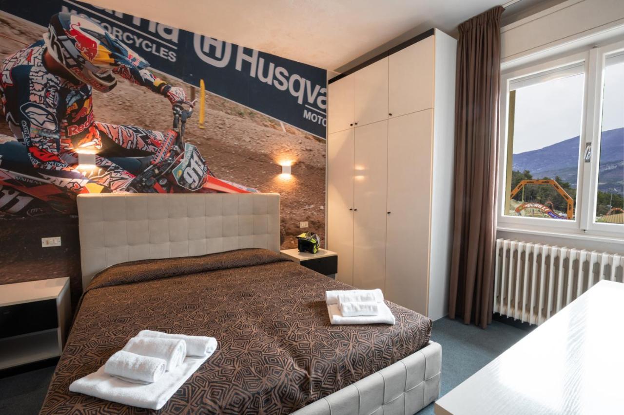 Hotel Ciclamino Pietramurata Eksteriør billede